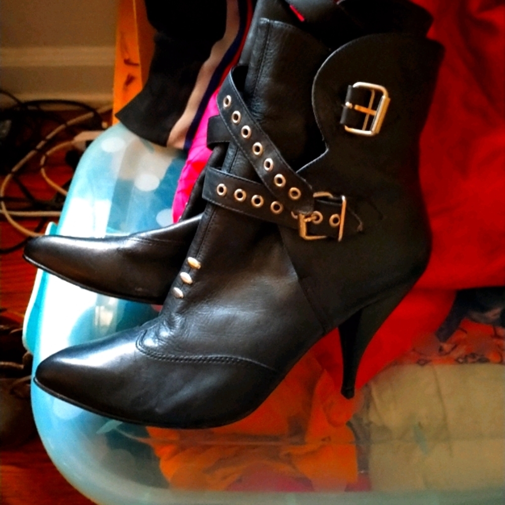 Leather boots